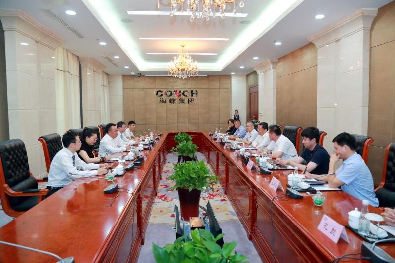 热烈欢迎德国SEW华体会官方网-华体会(中国)中国区董事总经理张胜利先生 受邀访问芜湖