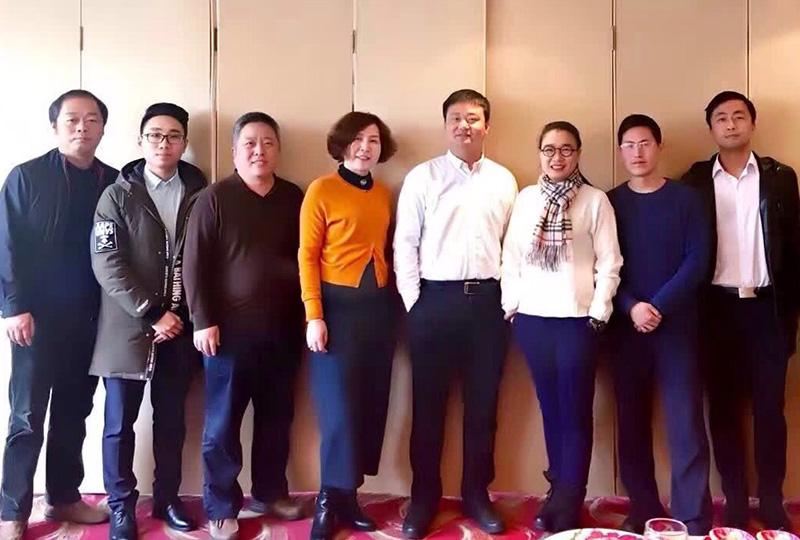 中信重工考察团到华体会官方网-华体会(中国)调研
